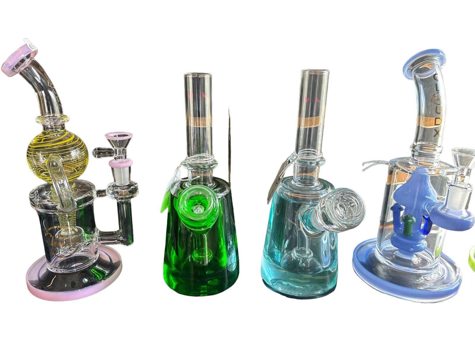 Best Glass Pipes and Smoking Accessories